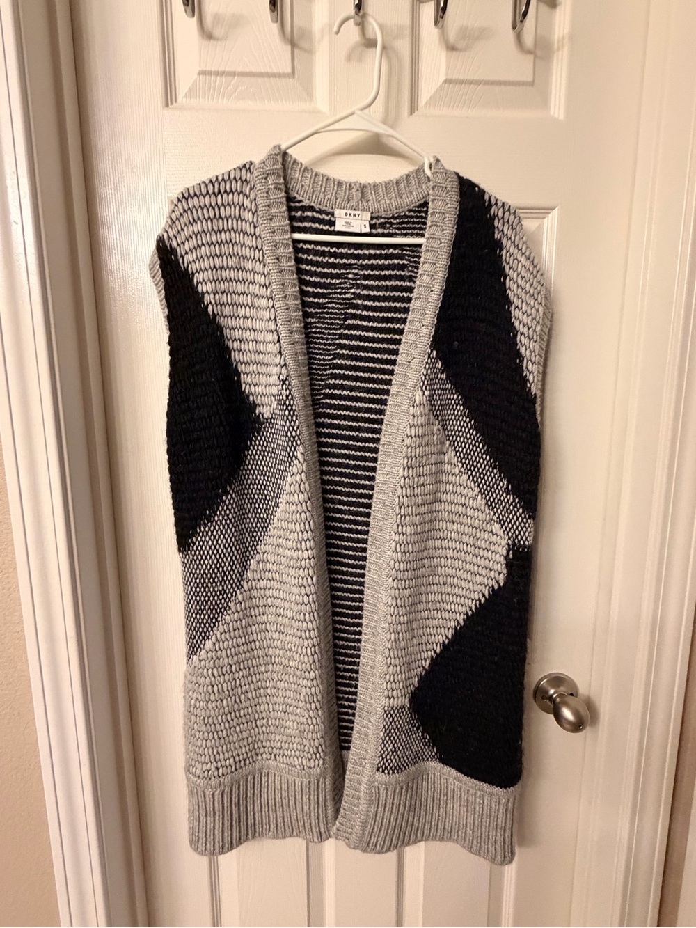 DKNY Grey and Black Open-Front Knit Cardigan Vest